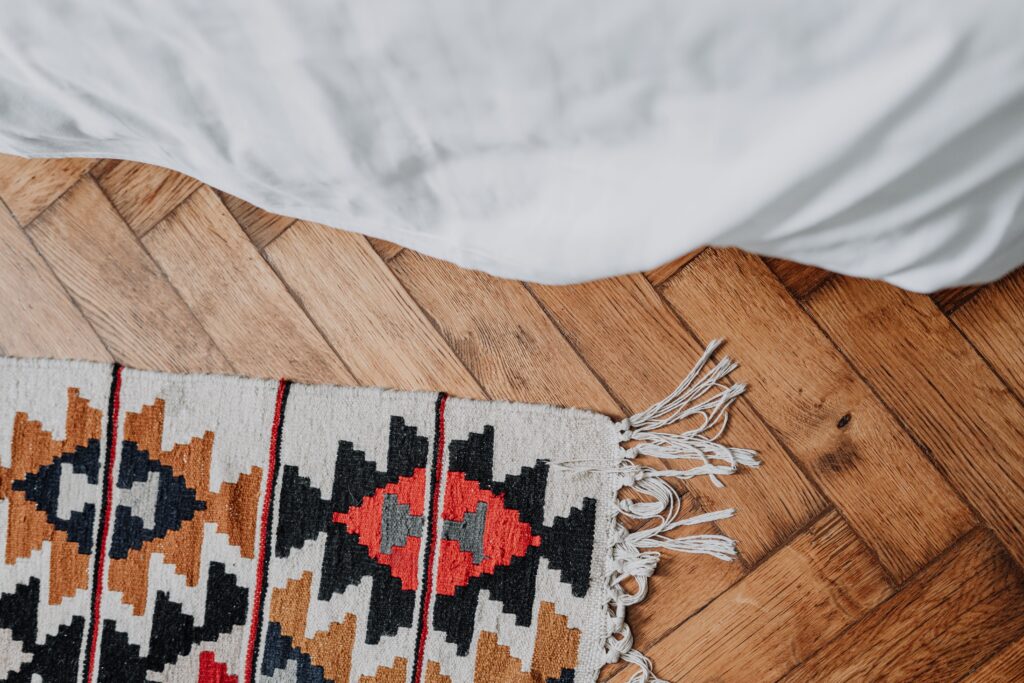 Colourful renter-friendly bedroom rug